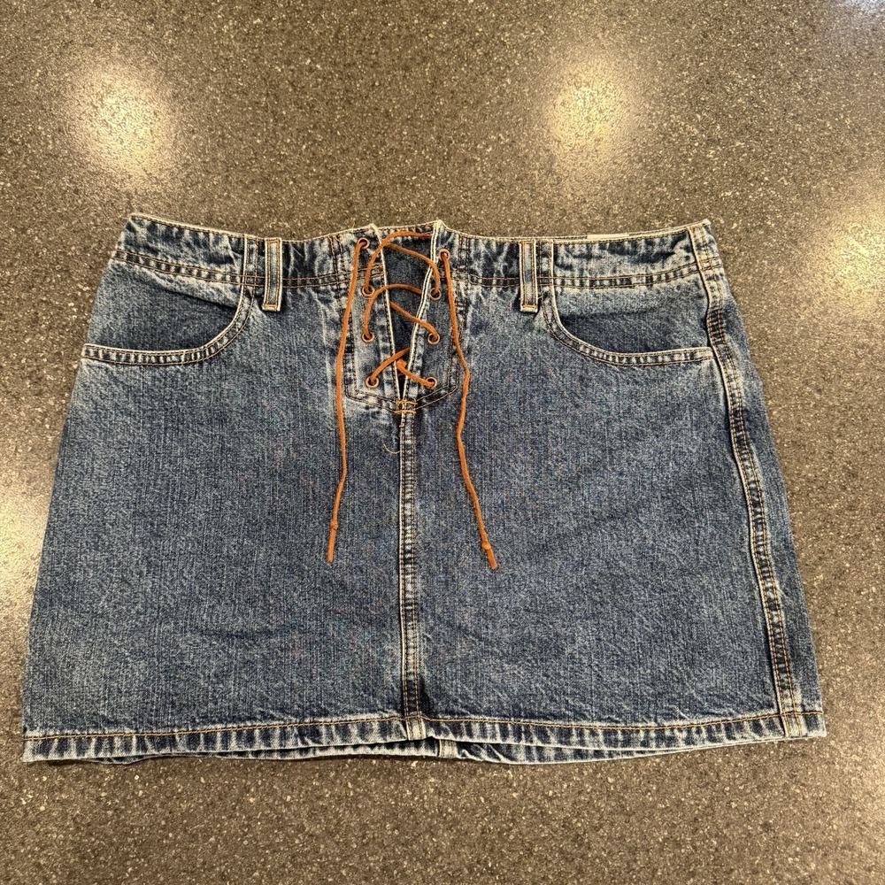 Vintage LEI Denim‎ Mini Skirt Leather Tie Size 9 Boho Hippie Festival Y2K